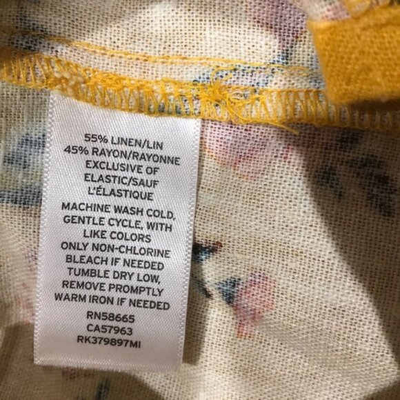 Abound Ruffled Linen Blend Crop Top - Picture 5 of 5